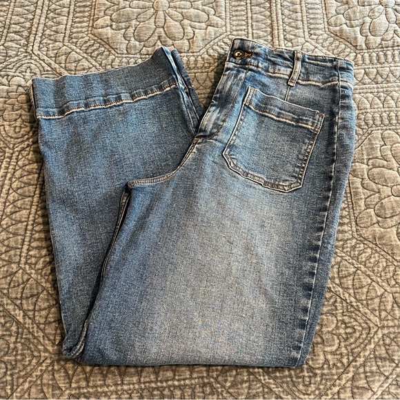 Bagatelle Blue Flare & Wide Leg
Cropped Jeans Sz 28 - Picture 7 of 12